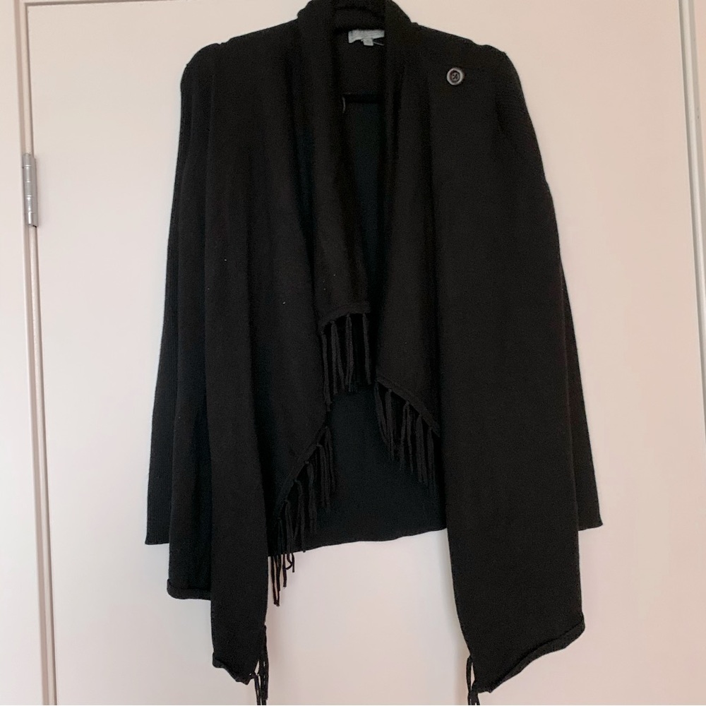 Fringe Wrap Cardigan - Picture 2 of 4